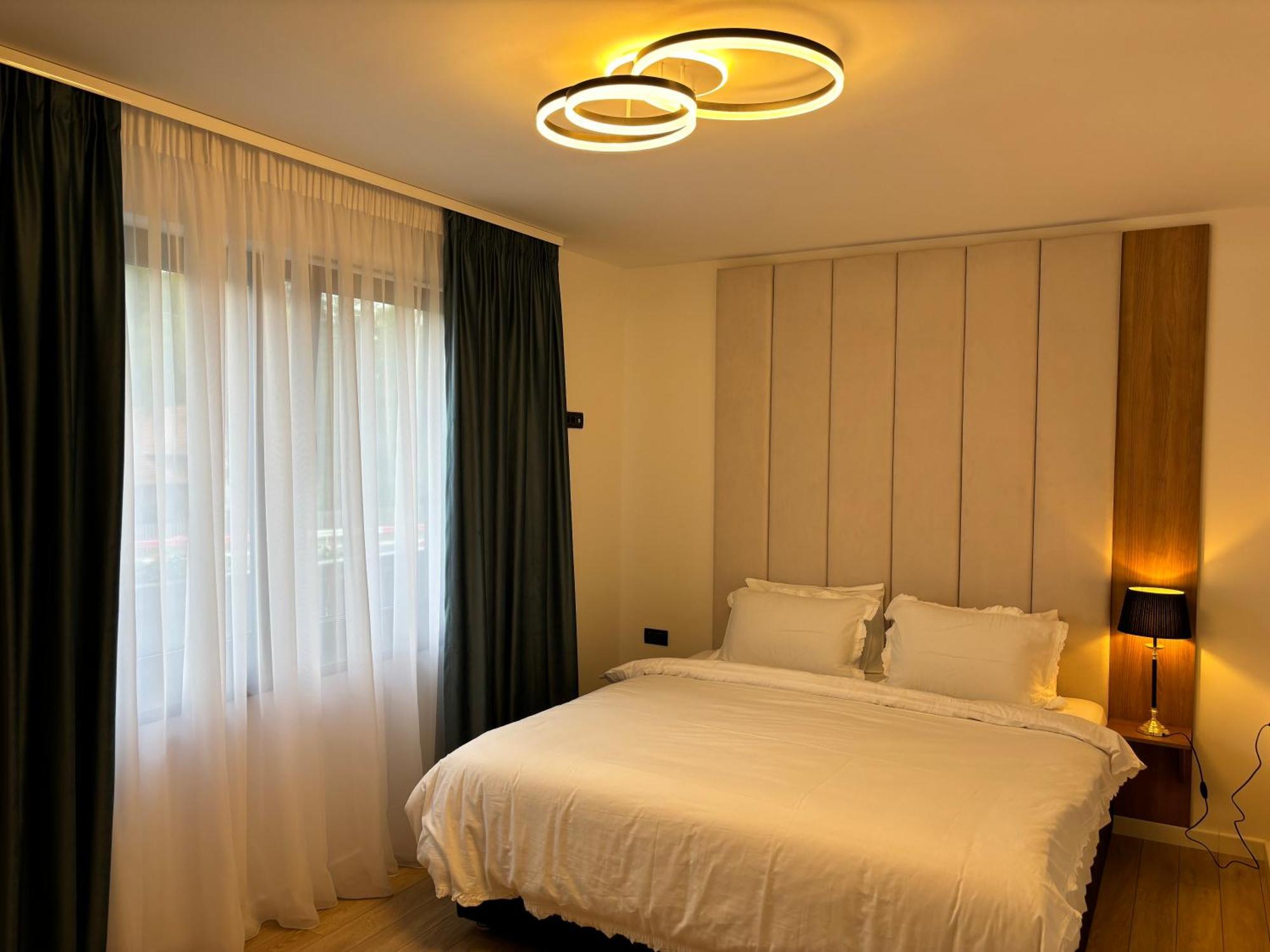 Albert Residence Aparthotel Grand Chalet With Free Spa Access To Alpin Resort Пояна-Брашов Екстер'єр фото